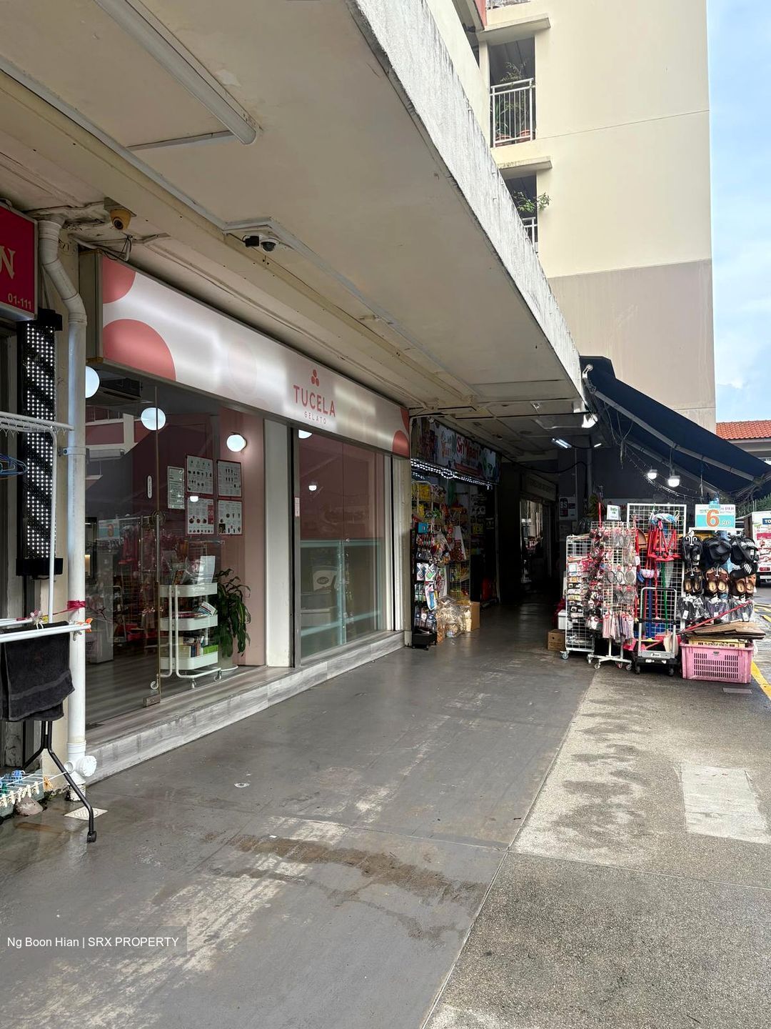 Saint George's Road (D12), Shop House #554096541